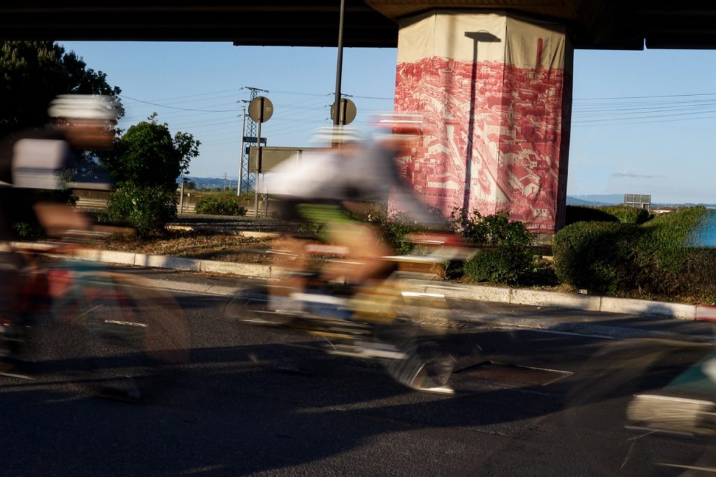 Dettaglio in movimento della velocità durante la corsa della Granfondo Nove Colli